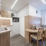 Haus Wiesenblick 아파트